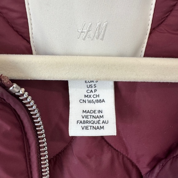 H&M - Picture 2 of 2